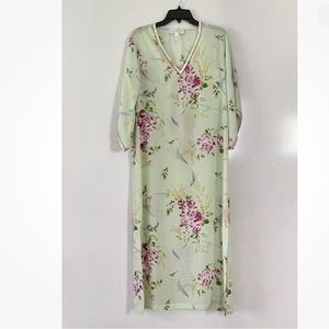 Oscar De La Renta Pink Label Satin Pullover Nightgown Robe Floral Design